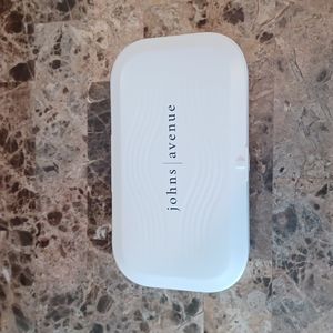Johns Avenue UV phone sanitizer and charger